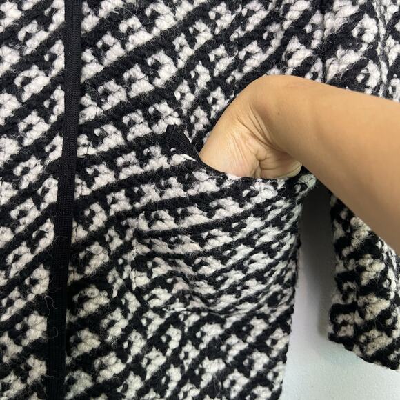 Talbots Womens Black White Wool Blend Snap Button Jacket geometric Petite Sz M - Picture 2 of 13